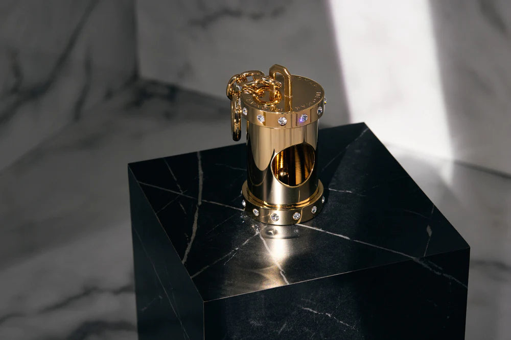 MEOMARI Donum Brillante gold Poop bag